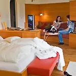Natur- & Wanderhotel Tuxertal Отель