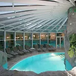 ホテル Natur- & Wanderhotel Tuxertal トゥクス