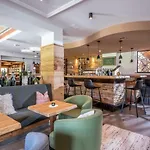 Natur- & Wanderhotel Tuxertal 4* トゥクス