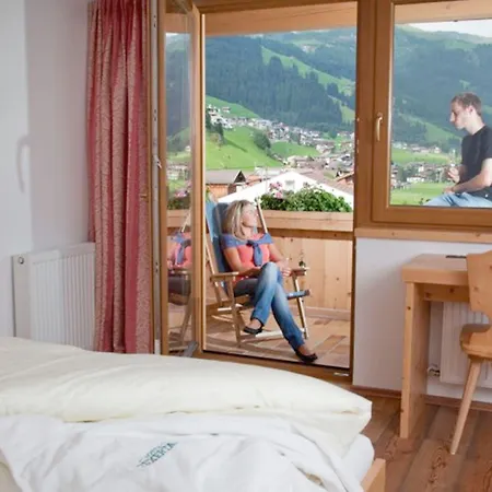 Natur- & Wanderhotel Tuxertal Hotel 4*