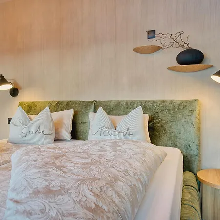 Natur- & Wanderhotel Tuxertal 4* Tux