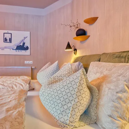 Natur- & Wanderhotel Tuxertal Отель 4*