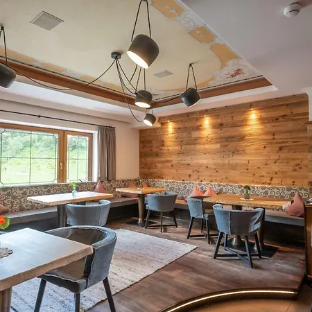 Natur- & Wanderhotel Tuxertal Hotel 4*