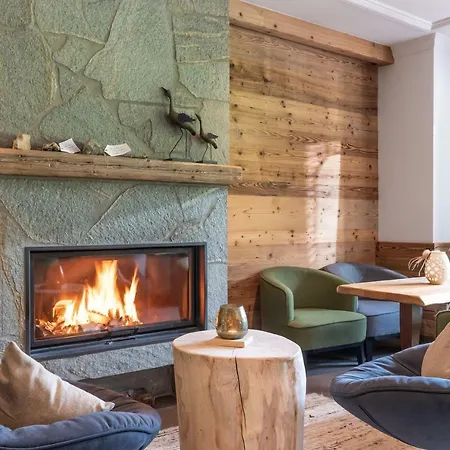 Natur- & Wanderhotel Tuxertal Hotel