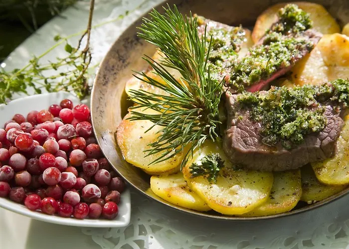 Natur- & Wanderhotel Tuxertal 4*