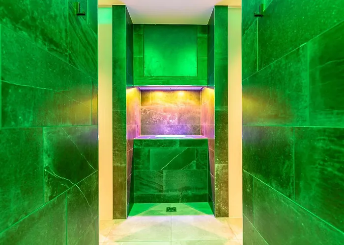 Natur- & Wanderhotel Tuxertal Tux