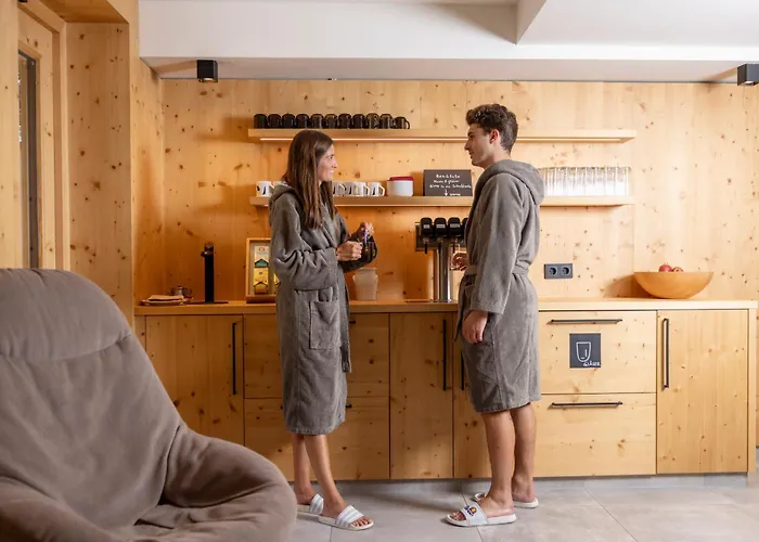 Natur- & Wanderhotel Tuxertal Ξενοδοχείο 4*