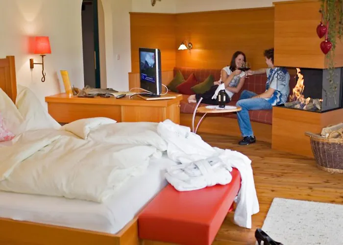 Natur- & Wanderhotel Tuxertal Ξενοδοχείο