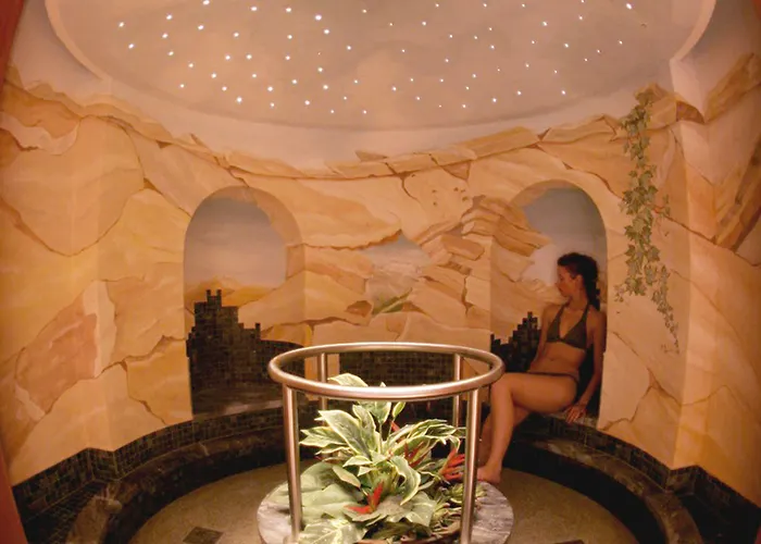 Natur- & Wanderhotel Tuxertal Tux