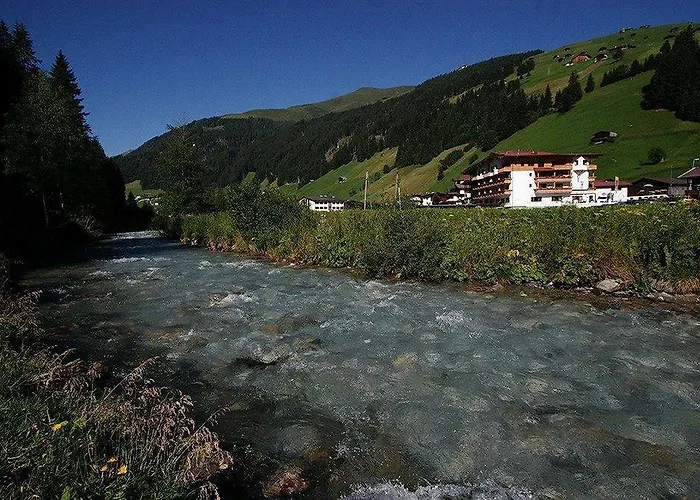 Ξενοδοχείο Natur- & Wanderhotel Tuxertal Tux