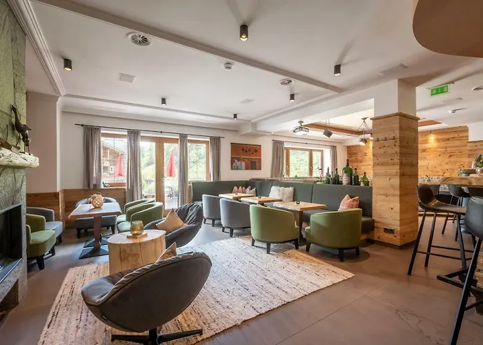 Natur- & Wanderhotel Tuxertal Tux