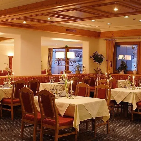 Hotel Natur- & Wanderhotel Tuxertal 4*