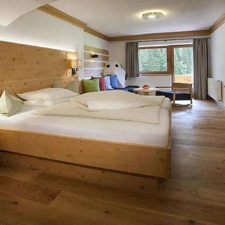 Hotel Natur- & Wanderhotel Tuxertal Tux