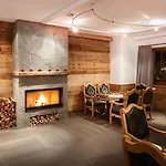 호텔 Natur- & Wanderhotel Tuxertal